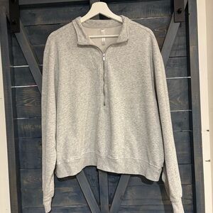 Women’s Fabletics Gray Quarter-Zip Sweatshirt Size 1x